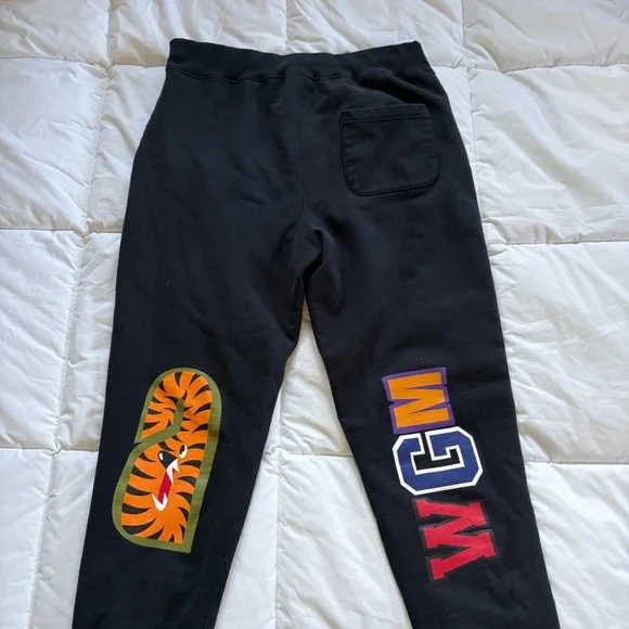 A Bathing Ape Sweatapants Size XL